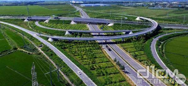 周南高速2017年最新動態(tài)全解析，進展與挑戰(zhàn)的挑戰(zhàn)與機遇探討