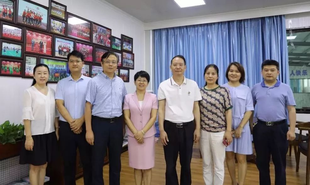 一院院長最新動態(tài)與小巷深處的特色小店探秘揭秘