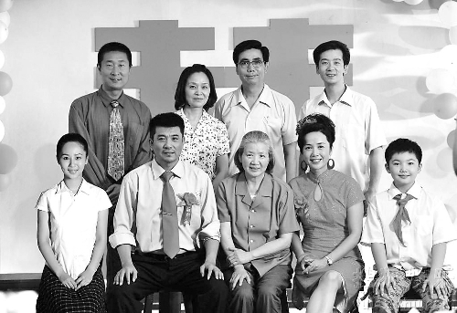 電視劇幸福來敲門結(jié)局,電視劇幸福來敲門的結(jié)局，變化、學(xué)習(xí)與自信奏響的勵志之歌