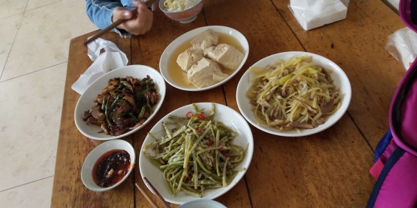 萬家炊上市，機(jī)遇與挑戰(zhàn)并存的時(shí)刻