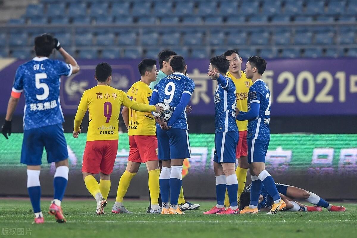 中超比賽地點的權(quán)衡，多元與集中的挑戰(zhàn)