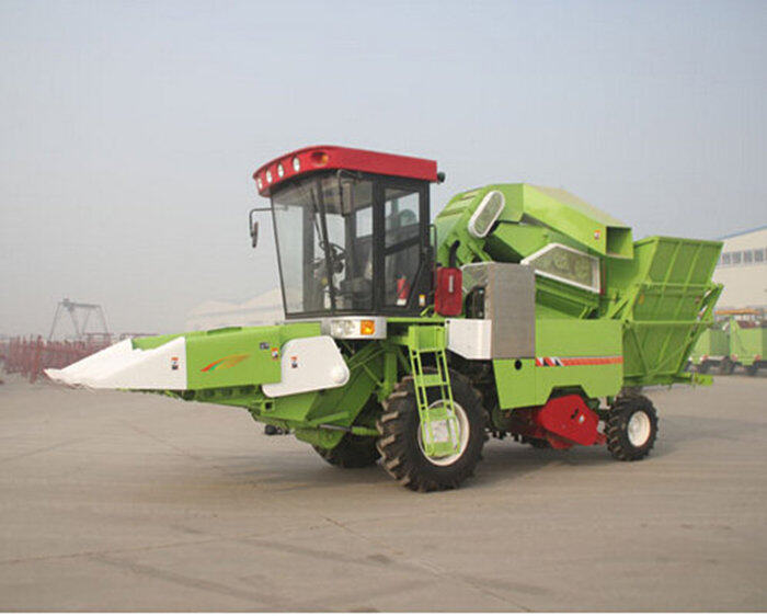 最新款玉米收割機的奇妙物語，科技與溫情的冒險之旅