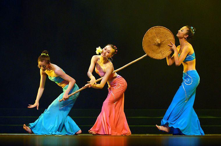 傣族舞蹈，傳統(tǒng)與現(xiàn)代的融合之美展示最新風(fēng)采