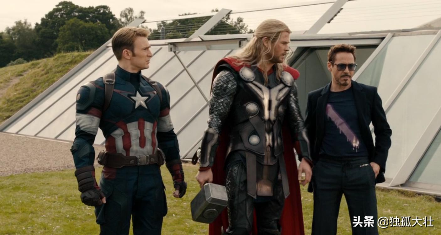 蝙蝠俠最新官方揭秘，日常趣事、情感紐帶全解析