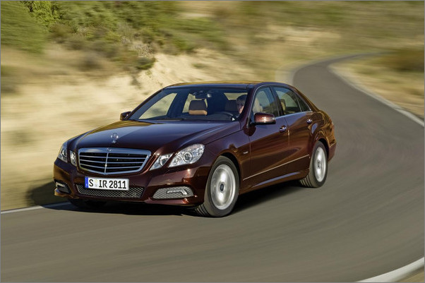 全新奔馳轎車，時(shí)代精英的優(yōu)選座駕