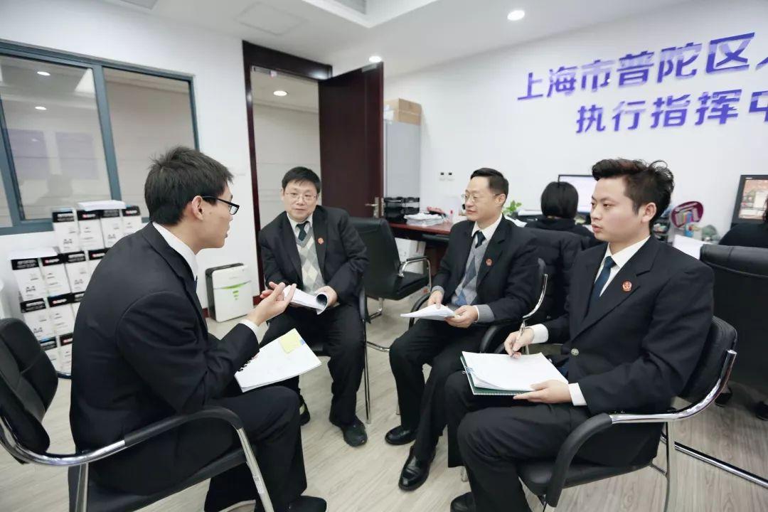 最新股權(quán)交易股票，心靈與自然的美景之旅同步展開