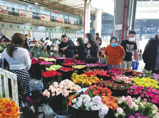 巷弄深處的繁花秘境，揭秘鮮花市場行情探秘