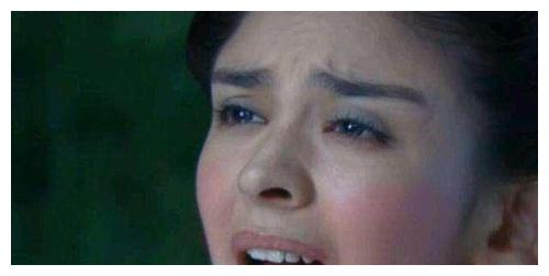 做夢(mèng)夢(mèng)見(jiàn)女明星，自信與成就之光的閃耀變化