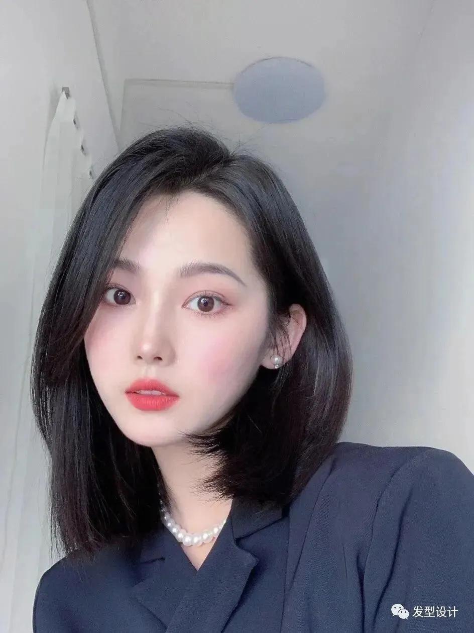 最新短發(fā)造型，時尚風潮的演變與影響