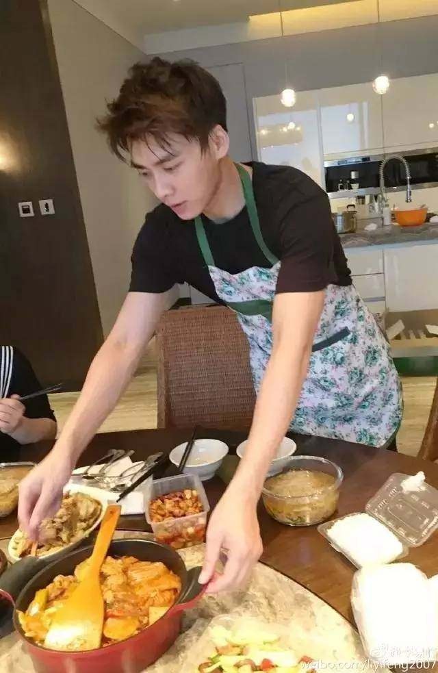 廚藝之星，熒屏上的烹飪明星閃耀光芒