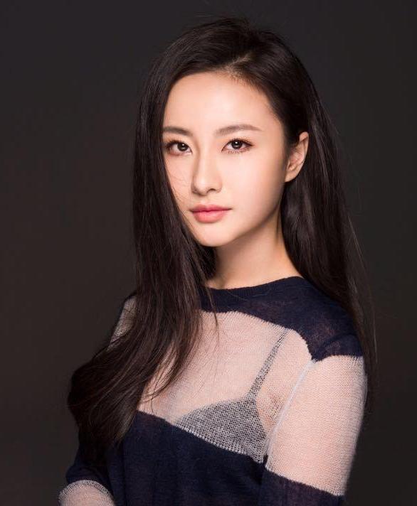 演員萬(wàn)潼圖片,演員萬(wàn)潼圖片，獲取與欣賞的詳細(xì)步驟指南