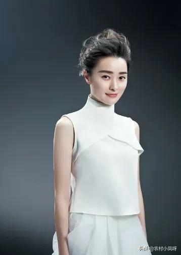 女演員吳越照片，鏡頭下的多元魅力探尋