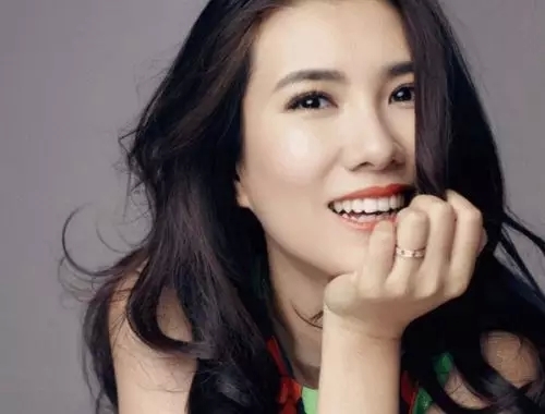 北京籍女演員探尋自然美景，心靈之旅尋找寧?kù)o