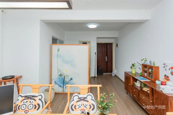 云溪二手房最新動(dòng)態(tài)關(guān)注與探索