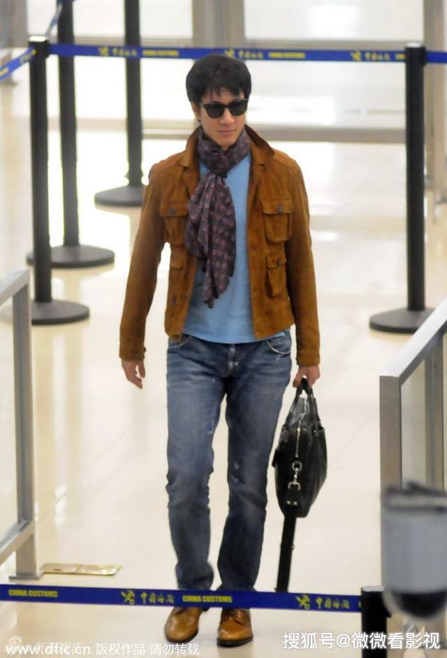 星光下的輝煌歷程，長腿男明星的崛起之路