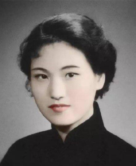 越劇璀璨明珠——王文娟的舞臺(tái)人生