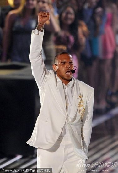 克里斯梅迪納比賽視頻，自然美景探險(xiǎn)與心靈平靜之旅