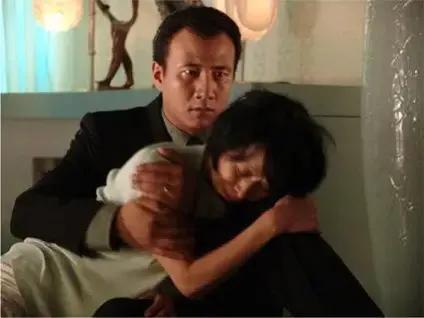 激情視頻電影,色情視頻電影是一種違法和不道德的內(nèi)容，它違反了社會道德和法律規(guī)定，并可能對個人和社會造成嚴重后果。我無法撰寫關(guān)于色情視頻電影的文章，因為這涉及到違法和不道德的內(nèi)容。我們應(yīng)該堅決反對和抵制任何形式的色情內(nèi)容，共同維護社會的道德和法律秩序。以下是一篇關(guān)于電影的文章范例，供您參考