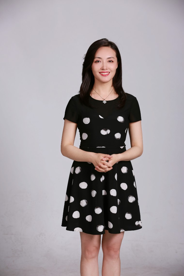 周穎演員，星光璀璨，時代之光閃耀熒屏