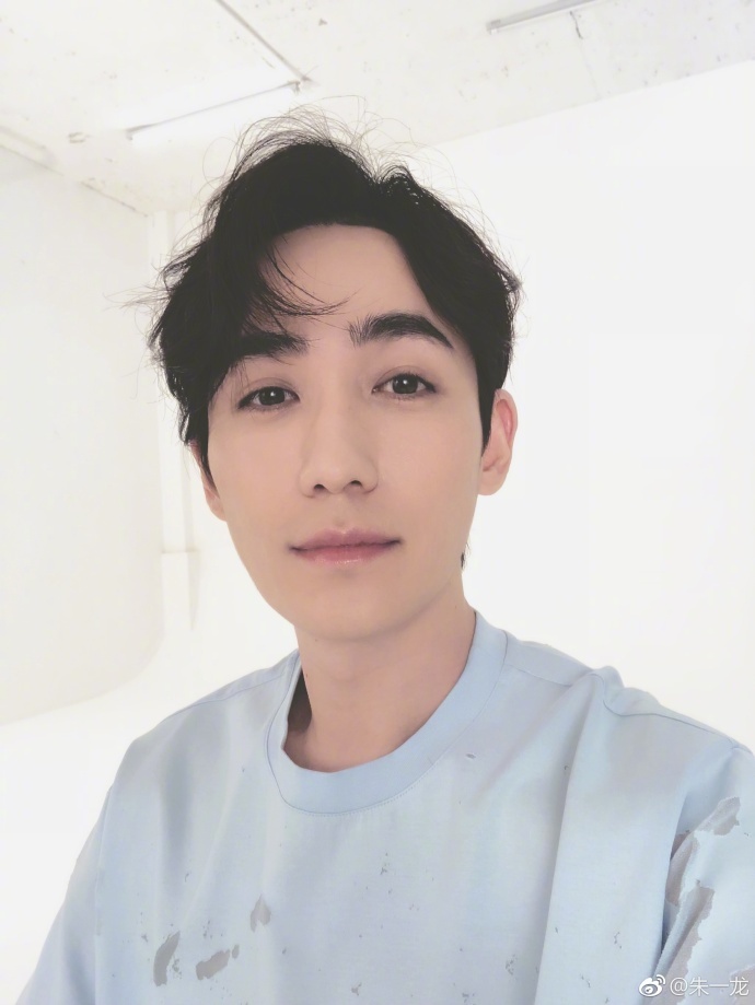 明星照片英語，語言與文化的交匯點