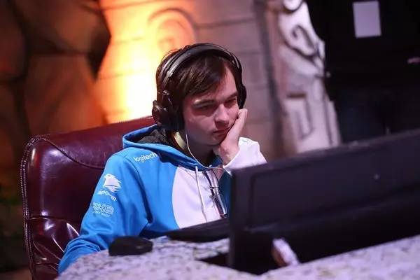 K神最新卡組策略詳解，深度解析與戰(zhàn)略指南