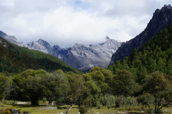 川西最新旅游攻略，絕美風(fēng)景一網(wǎng)打盡！