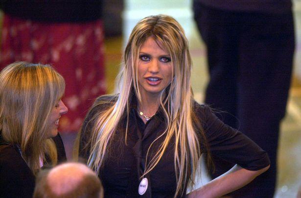 明星是否選擇紋眉，一種觀點的深度解析