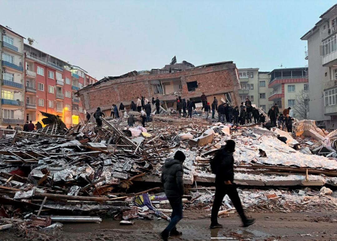地震動態(tài)更新，變化中的學(xué)習(xí)塑造自信與成就感的奇跡力量