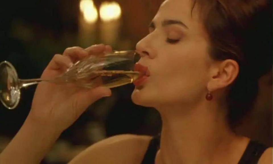 遠(yuǎn)離色情內(nèi)容，遵守法律與道德準(zhǔn)則的重要性提示，避免成人三級(jí)電影陷阱