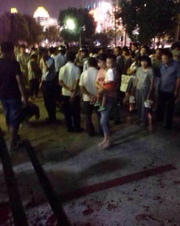 最新砍人事件視頻引發(fā)社會關(guān)注與公眾討論熱點