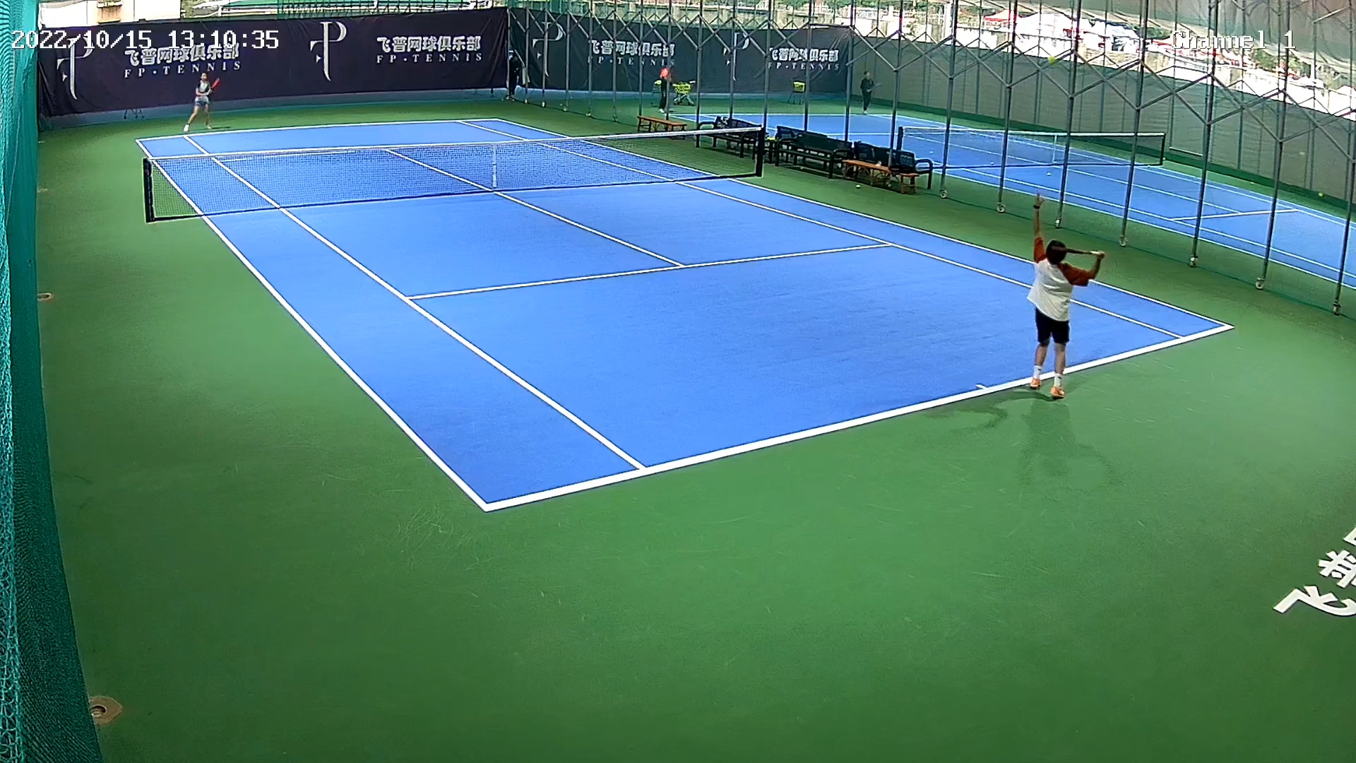 巷弄深處的網(wǎng)球場秘密，一場獨特比賽的體驗之旅