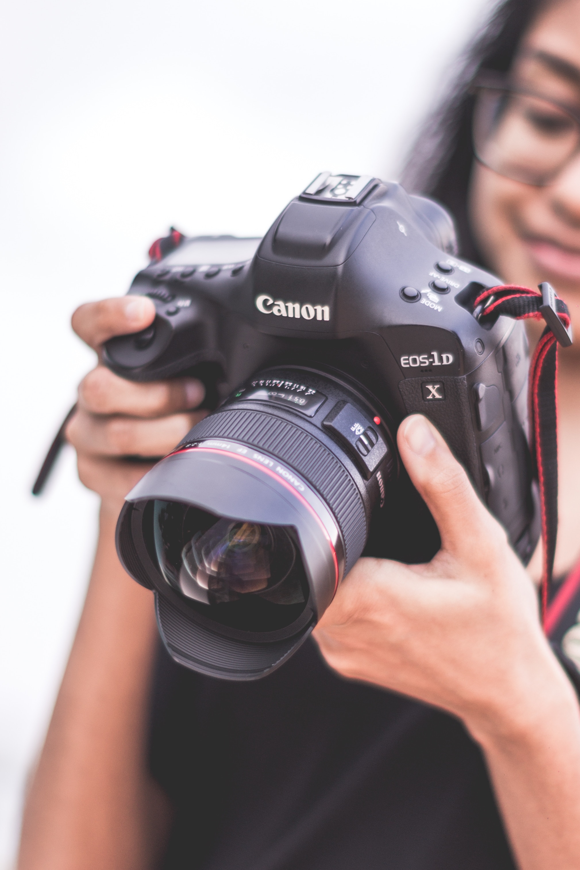 佳能最新動(dòng)態(tài)發(fā)布，揭秘最新消息????