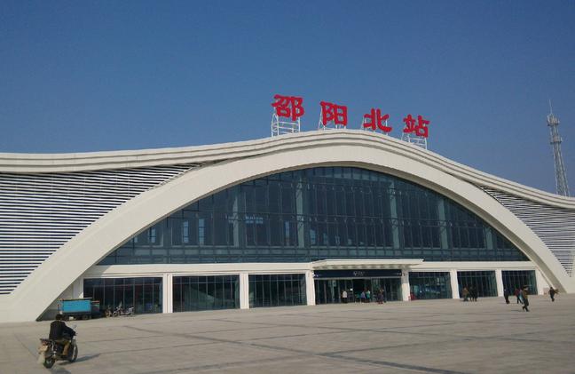 楊橋高鐵最新動態(tài)揭秘，小巷深處的意外發(fā)現(xiàn)