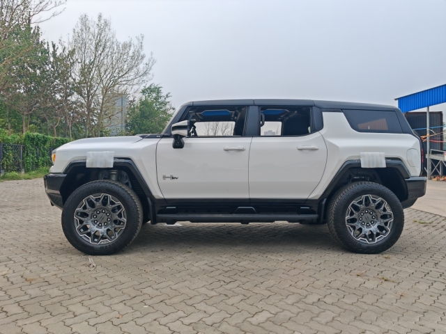 2025款悍馬最新報價及啟程探索自然美景之旅