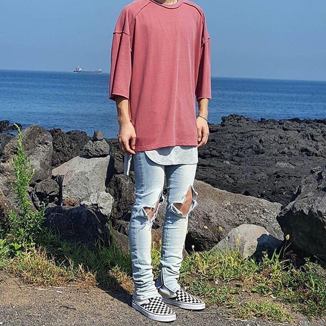 最新男生運(yùn)動(dòng)鞋款，時(shí)尚潮流與個(gè)人立場(chǎng)的探索與探討