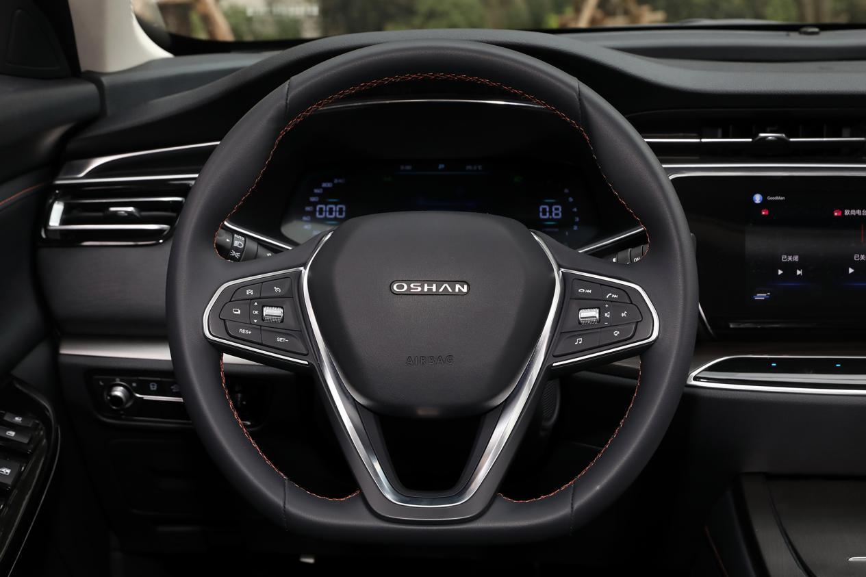 現(xiàn)象級(jí)產(chǎn)品誕生與影響，最新爆款引領(lǐng)潮流