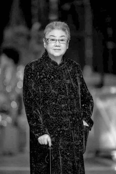 京劇演員李世濟，在自然懷抱中尋求內(nèi)心寧靜之道