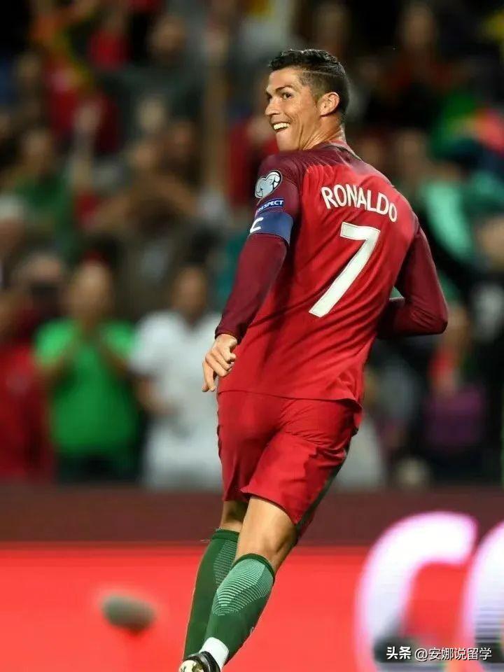 足球比賽的英語之旅，通往自然美景的鼓舞之旅