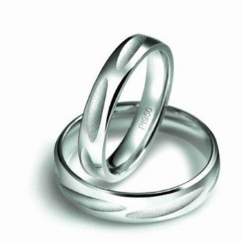 白金最新價格解析，實時市場動態(tài)，輕松掌握！