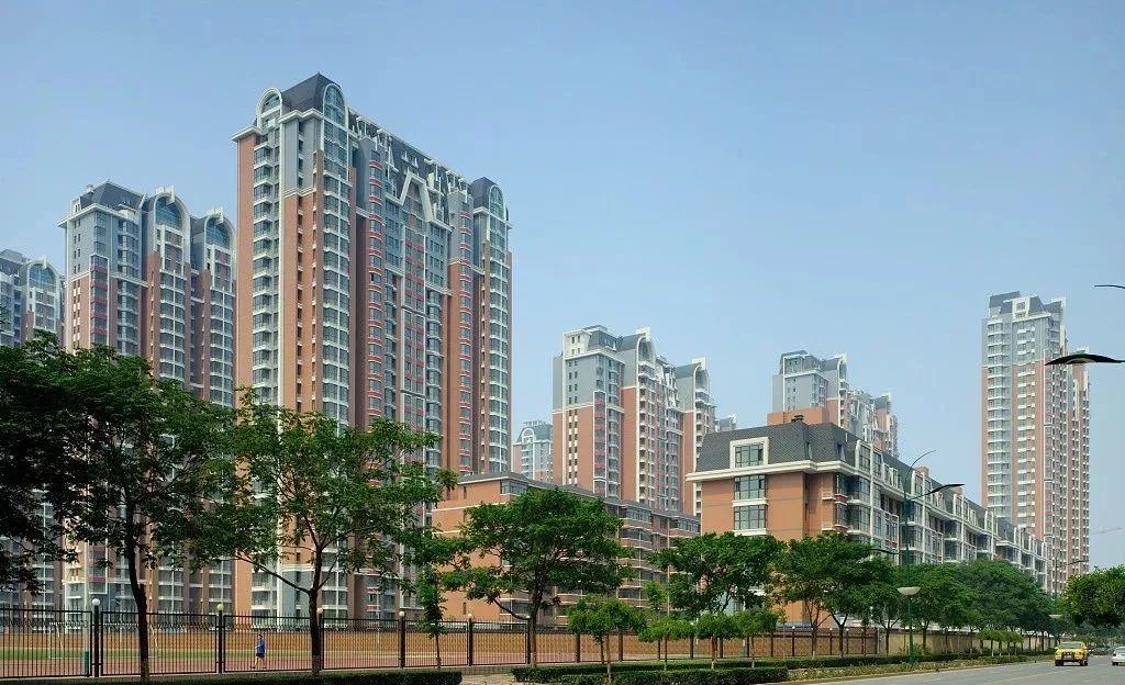 石家莊房?jī)r(jià)動(dòng)態(tài)更新，夢(mèng)想之城崛起與自信步伐的同步前行