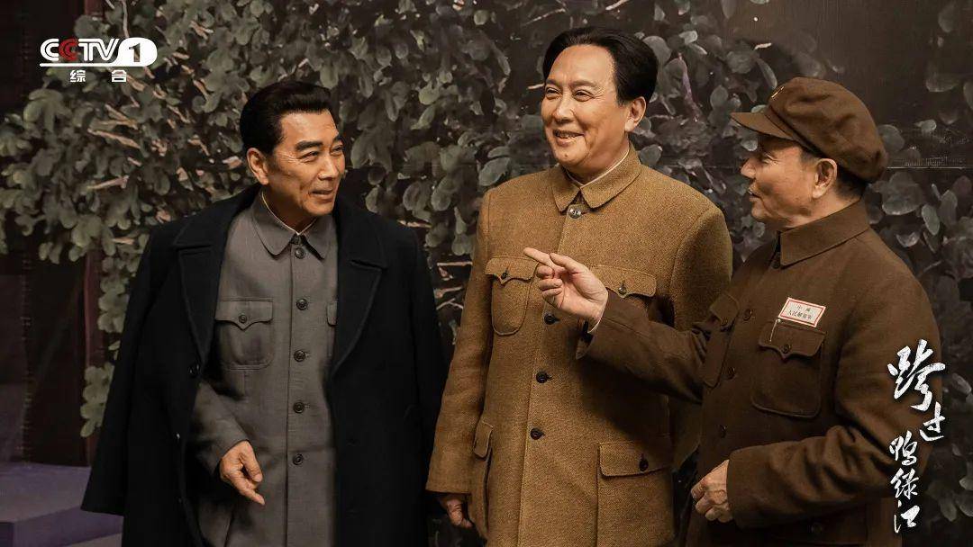 葉劍英演員的日常，友情、熱愛(ài)與舞臺(tái)上的英雄夢(mèng)探索