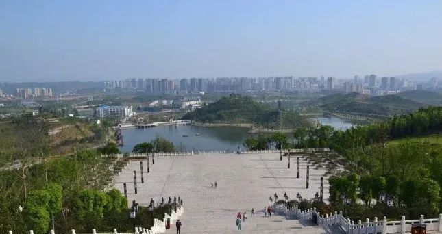 陸豐最大姓氏排名變遷，力量與學(xué)習(xí)的魅力展現(xiàn)