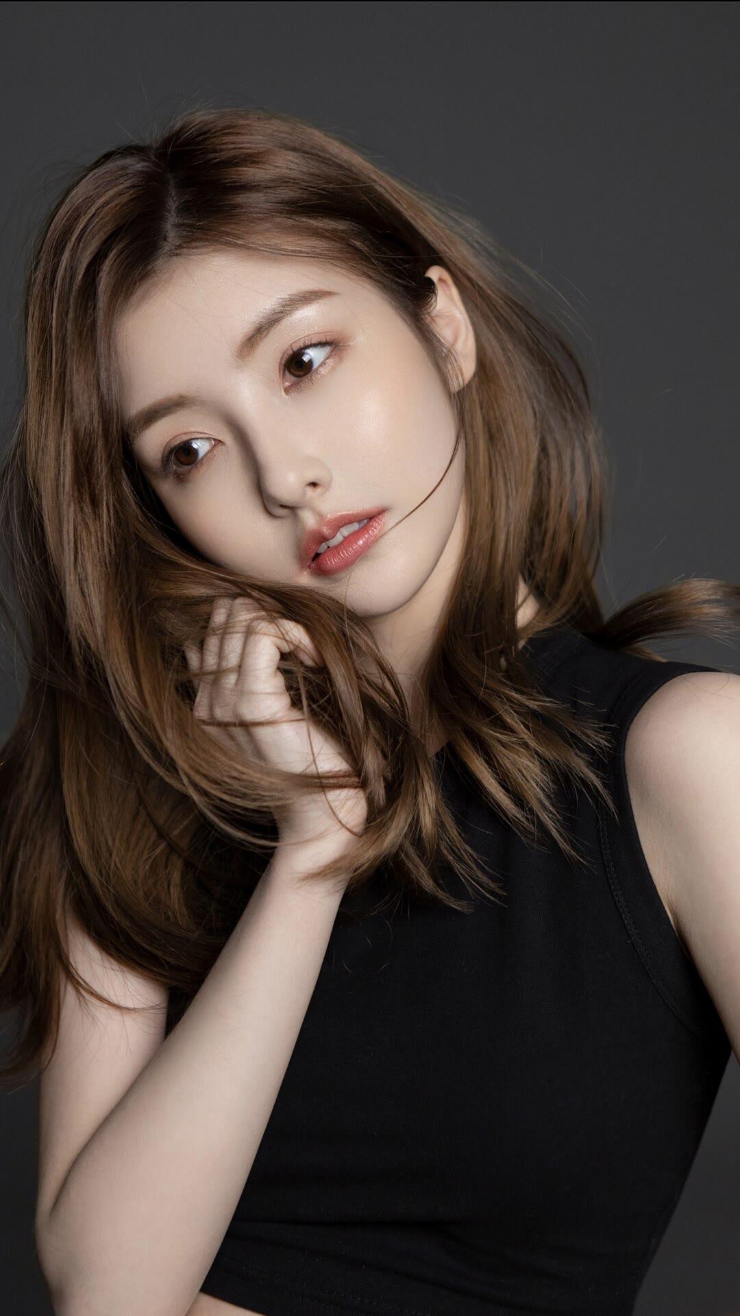 聯(lián)盟美圖秀最新一期，時代印記與潮流盛宴的炫酷呈現(xiàn)