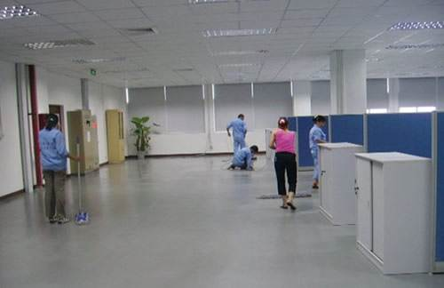 最新辦公室保潔員工作深度解析，多維度探討職責(zé)與角色