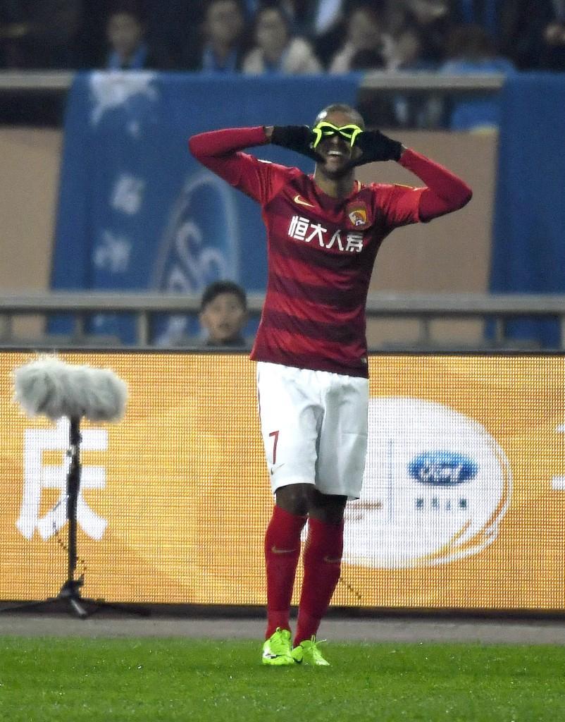 蘇寧足球比賽最新動態(tài)，綠色征途，踏足自然美景，探尋內(nèi)心寧靜