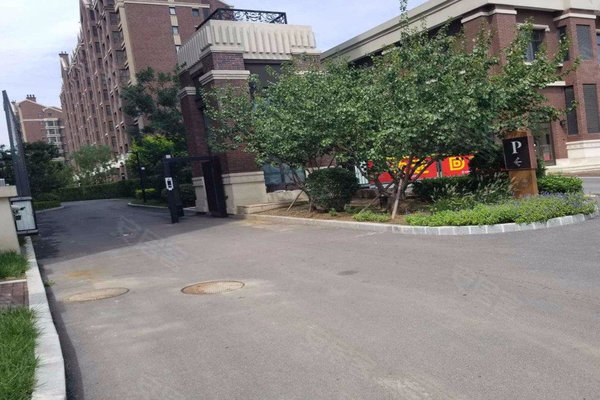 海梓府漏水緊急修復(fù)進(jìn)行中，最新進(jìn)展速覽！