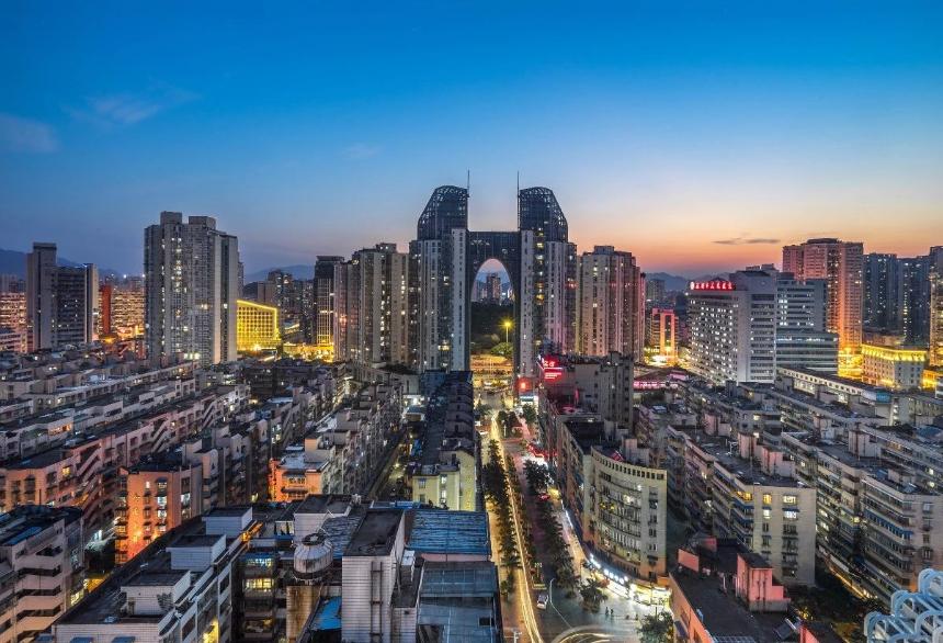 工業(yè)用地最新政策解讀，深度探討與指導(dǎo)標題建議，工業(yè)用地新政解讀，政策調(diào)整及其影響分析