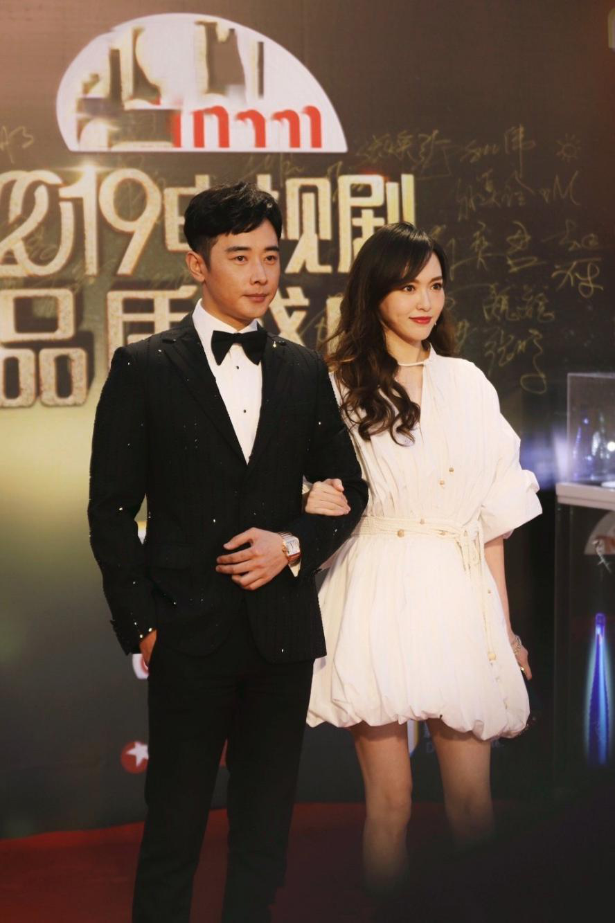 羅晉唐嫣最新動(dòng)態(tài)揭秘，科技新品讓生活因愛(ài)而精彩！