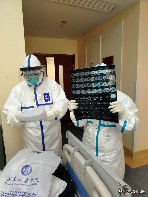 渦陽四中女孩引領(lǐng)科技新潮，最新消息與高科技產(chǎn)品探秘