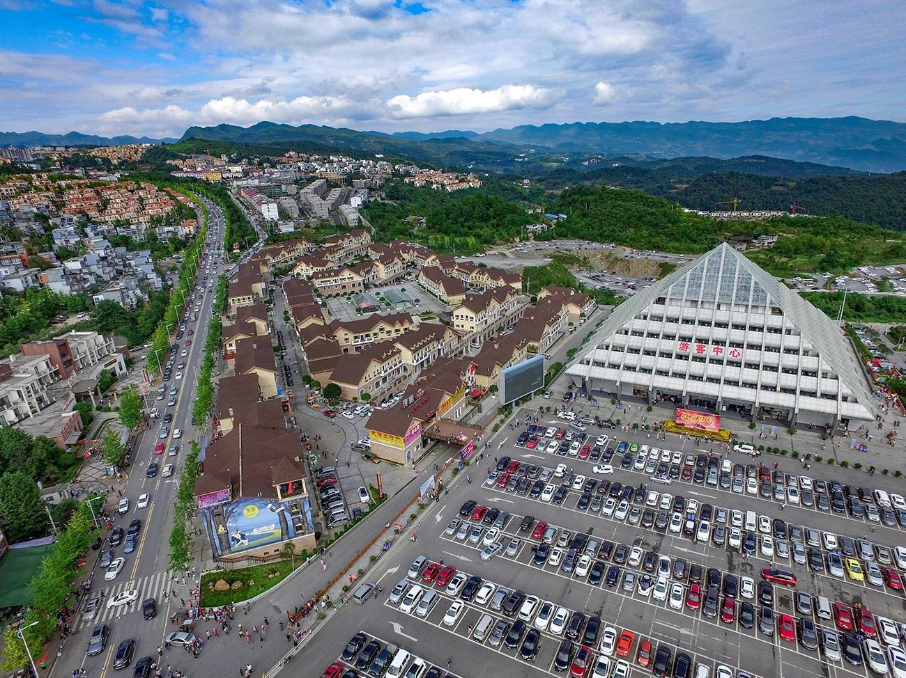 渝湘高鐵最新進(jìn)展揭秘，啟程心靈之旅，探秘自然美景之旅